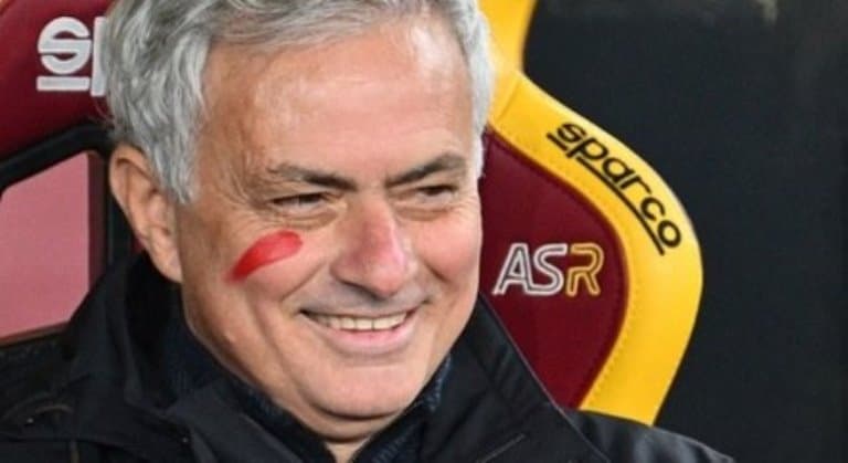 Mourinho deseja treinar a seleção brasileira, diz jornal britânico