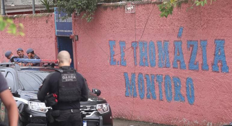 Após ataque em escola, deputados pressionam por redução da maioridade penal