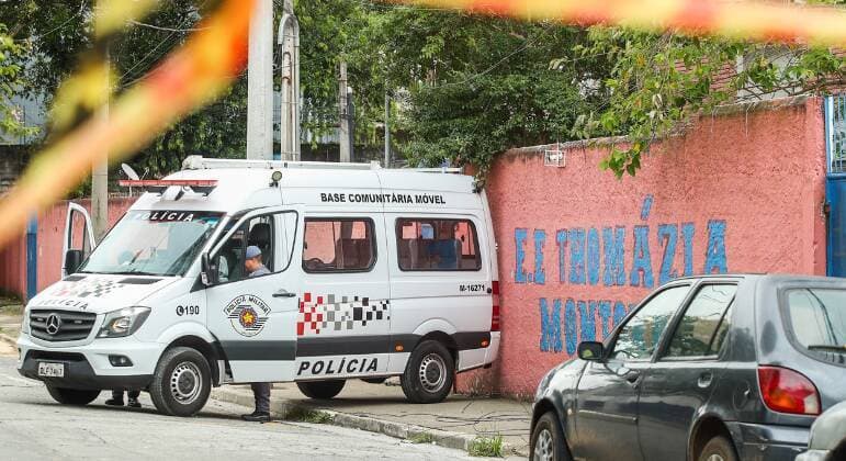 Adolescente que matou professora em SP ficará internado provisoriamente