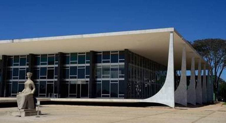 STF começa a montar estrutura de posse de Cristiano Zanin