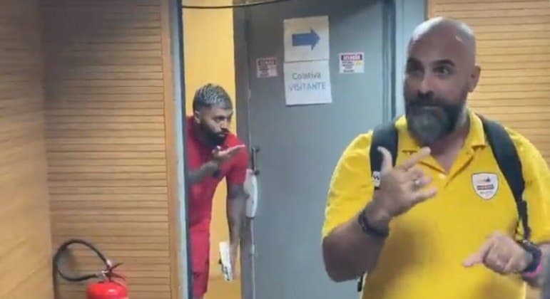 Beijo de Gabigol a Dorival escancara: Fla virou a 'Casa da Mãe Joana'