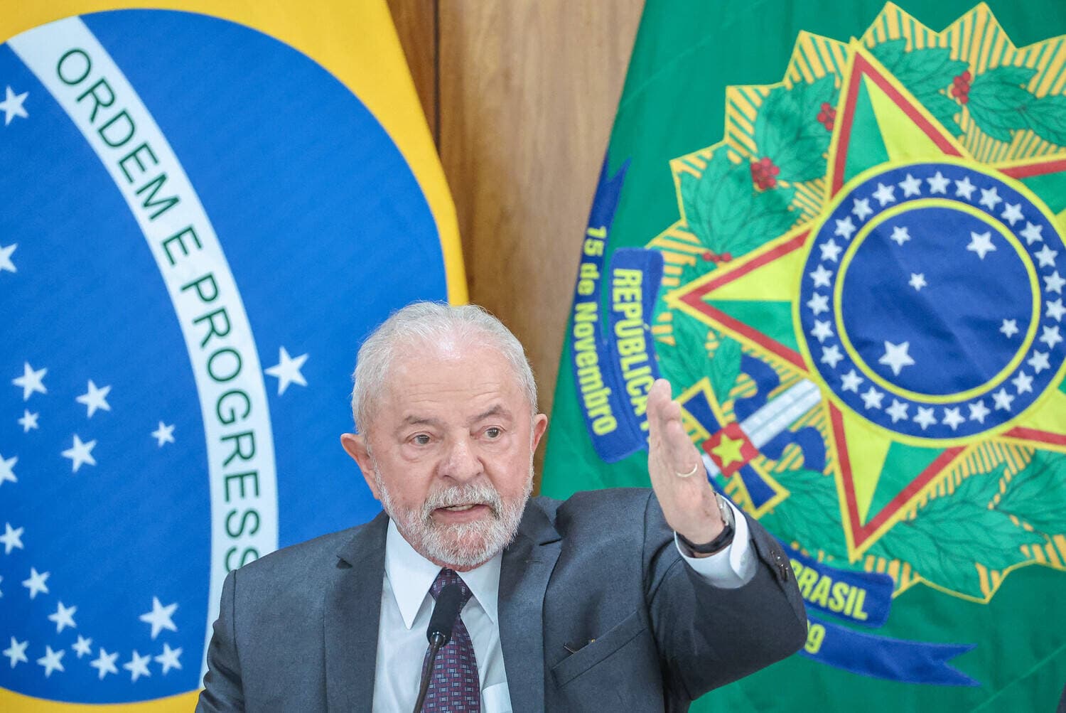 Lula reclama da Selic, mas taxa atingiu o maior patamar do século