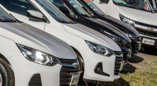 Governo anuncia fim de programa de descontos para carros