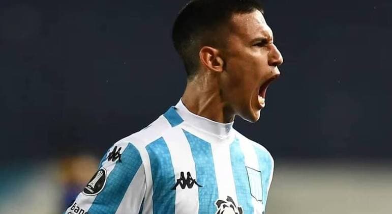 Corinthians assina por quatro anos com Matias Rojas