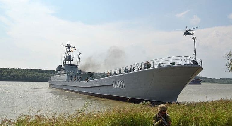 Rússia afirma que destruiu 'último grande navio de guerra' da Ucrânia