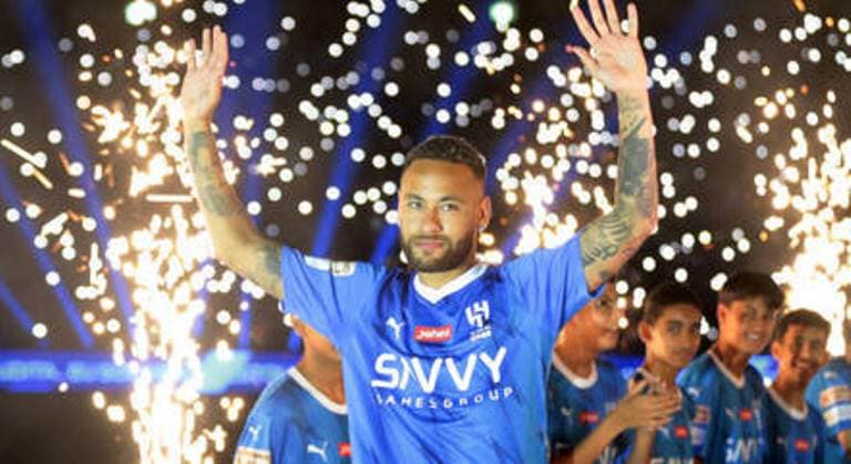 Al-Hilal 'queima' mais de R$ 2 milhões por dia para ter Neymar lesionado