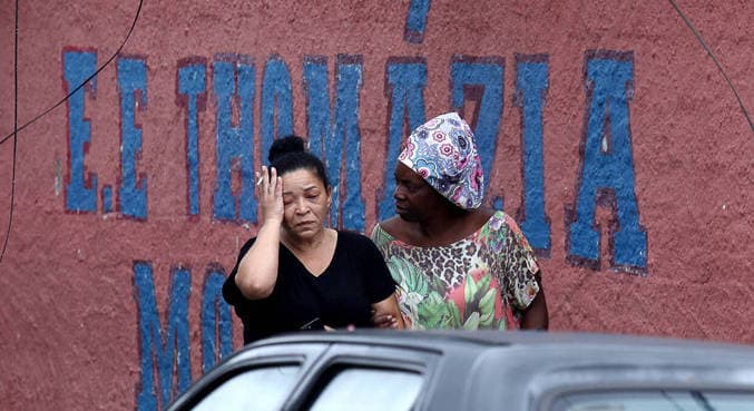 Um terço dos ataques violentos a escolas em 20 anos ocorreu nos últimos 10 meses