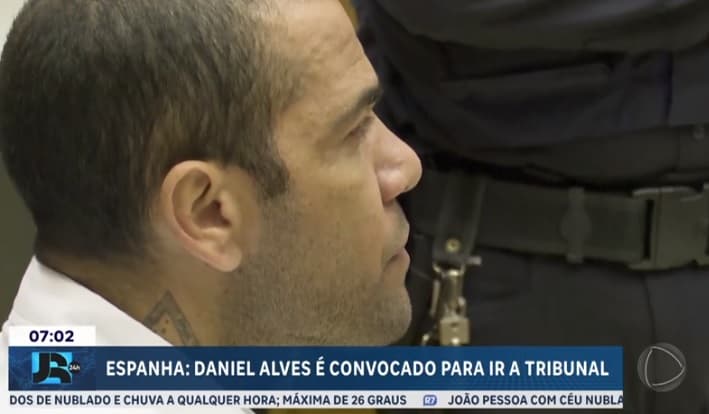 Daniel Alves é convocado para voltar ao tribunal e pode ouvir sentença