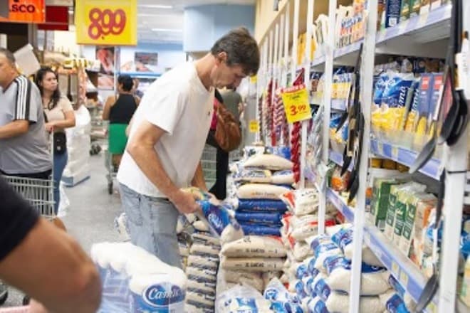 Governo suspende leilão para compra de 104 mil toneladas de arroz