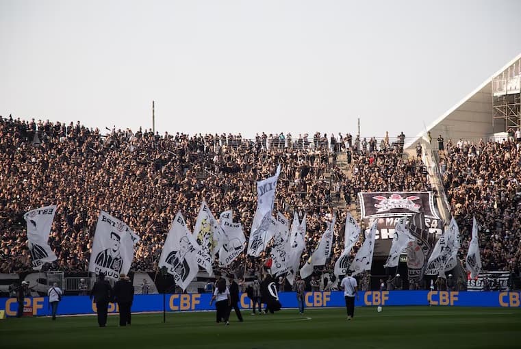 Corinthians projeta ‘vaquinha’ para pagar mais de R$ 700 milhões de dívida do estádio