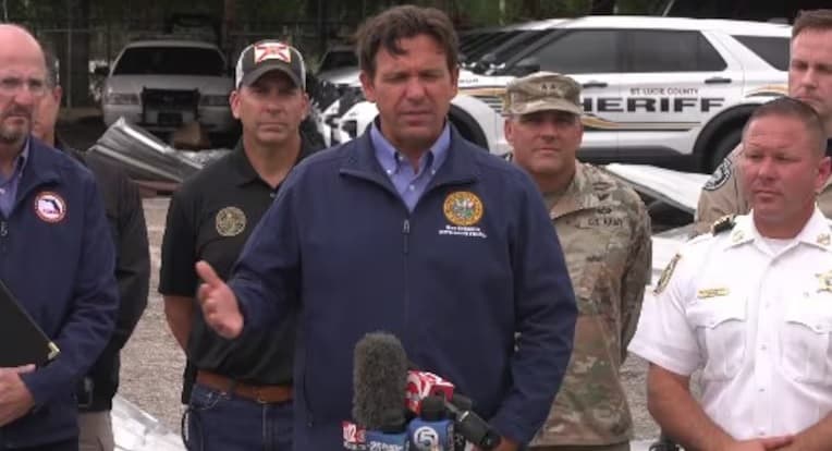 ‘Não foi o pior dos cenários', diz Ron DeSantis, governador da Flórida, após passagem do furacão Milton