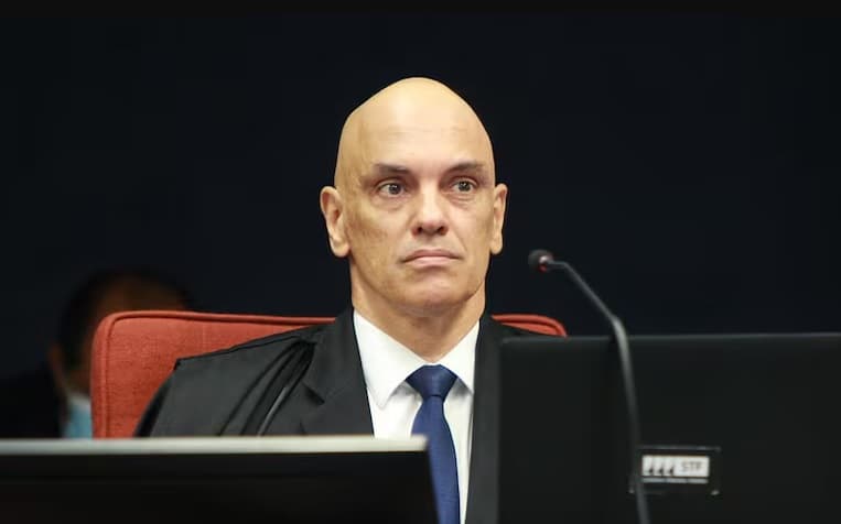Moraes manda para PGR relatório da PF sobre suposta tentativa de golpe
