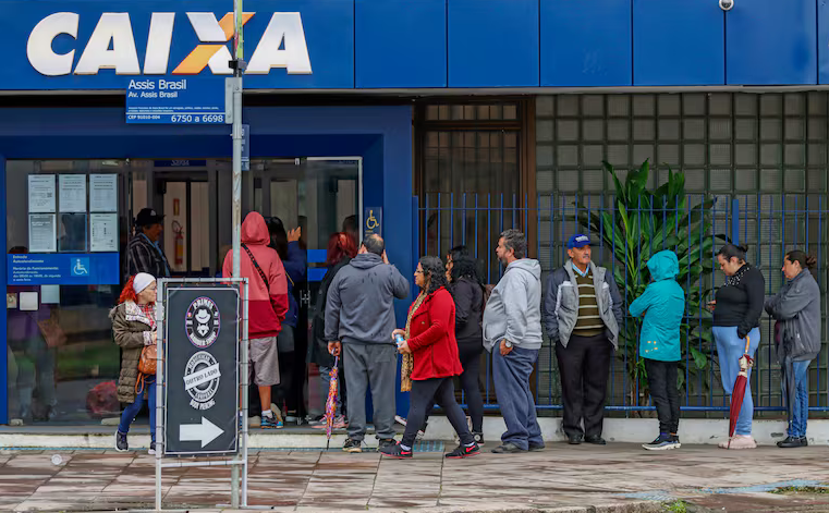 Caixa vai distribuir parte do lucro recorde do FGTS a trabalhadores até o final de agosto