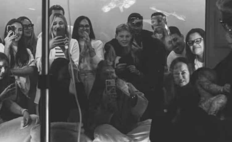 Neymar assume filha com influenciadora Amanda Kimberlly e posta fotos do nascimento; veja
