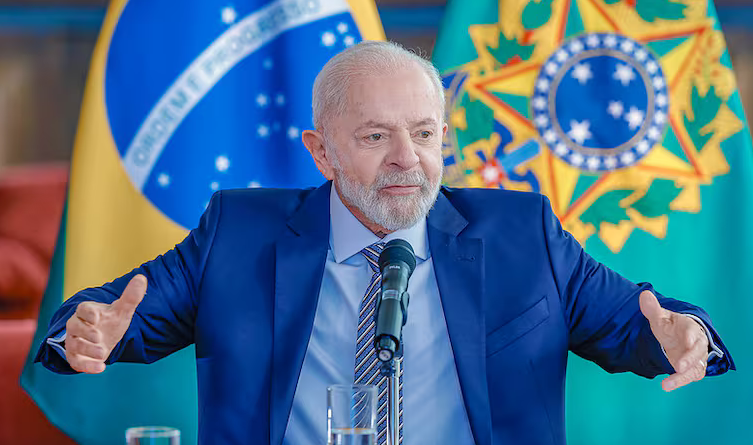 ‘Eu só quero que ele tenha respeito pelo Brasil’, afirma Lula sobre Milei