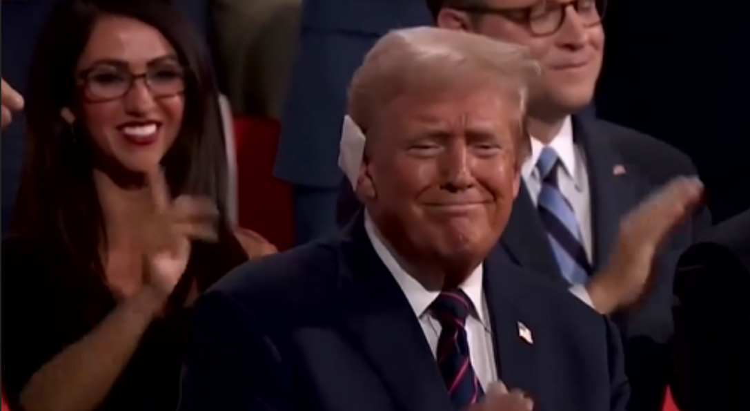 Campanha de Trump diz que foi hackeada e teve informações confidenciais vazadas