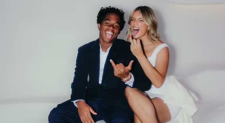 Endrick, aos 18 anos, anuncia o casamento com Gabrielly Miranda