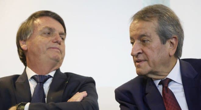 Operação é 'perseguição por causa do Bolsonaro', diz presidente do PL
