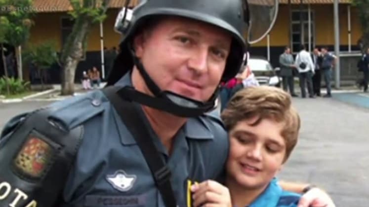 Testemunha faz revelações sobre garoto suspeito de matar a família