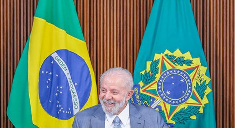 Lula anuncia pagamento da primeira parcela do Pé-de-Meia