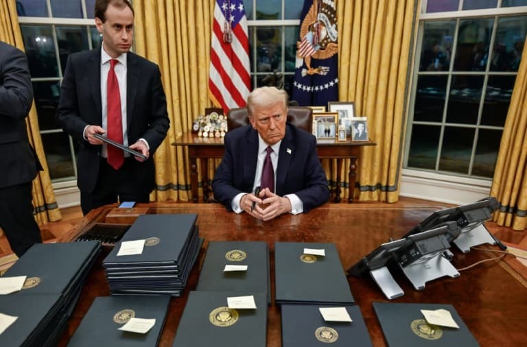 Trump diz novamente que pode aumentar tarifas para China e União Europeia