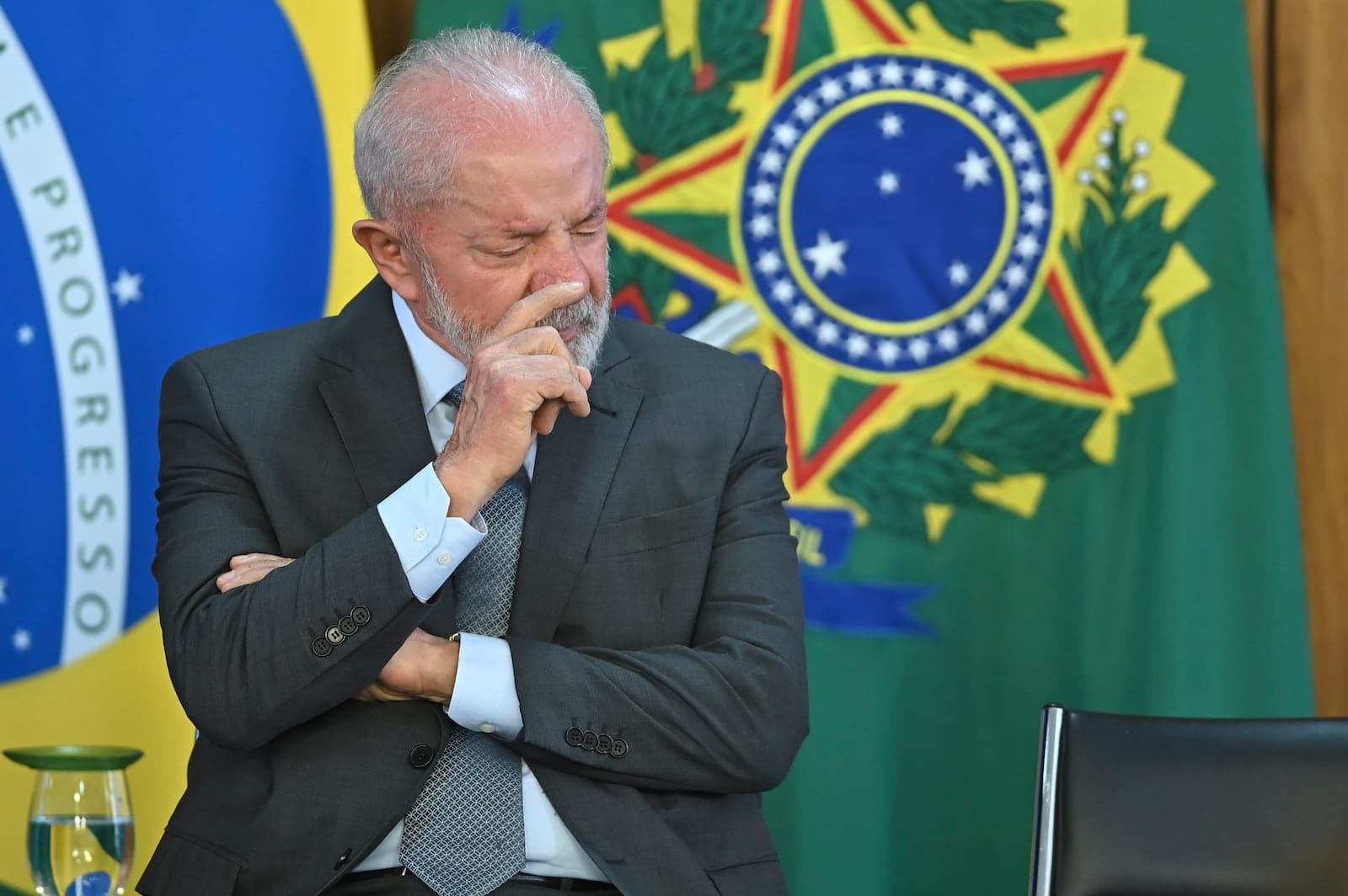 Pesquisa Quaest aponta queda na aprovação de Lula em oito estados