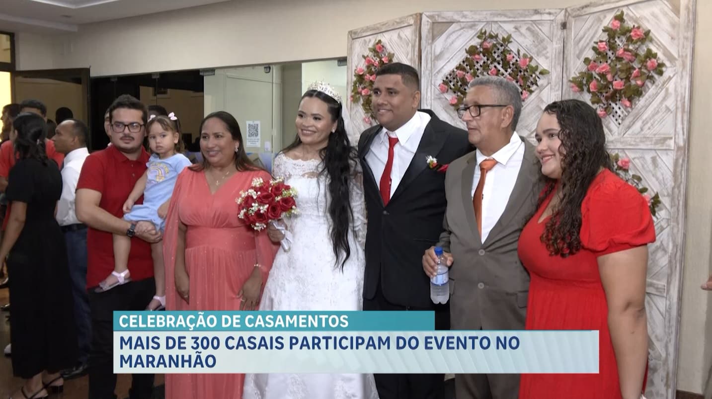 Casais participam de celebração de casamento promovida pela Igreja Universal em SL