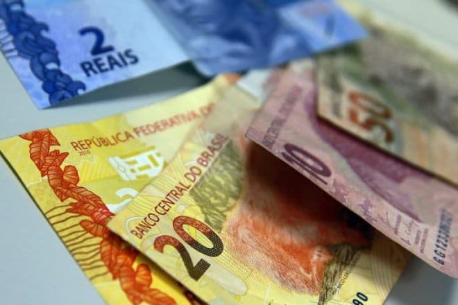 CAIXA inicia pagamento do Abono Salarial 2025 na próxima segunda-feira (17)