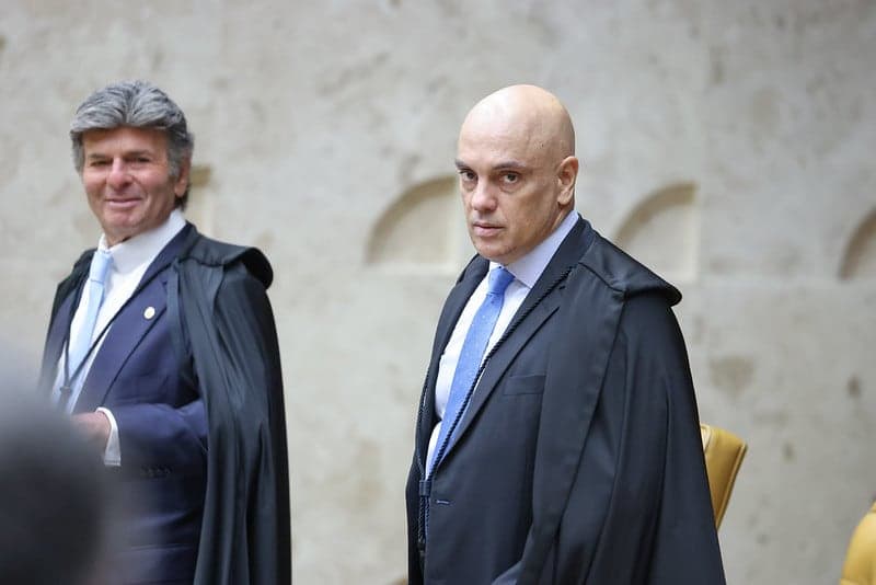 Ao vivo: Moraes abre votos de ministros no 3º dia de julgamento de Bolsonaro e aliados no STF