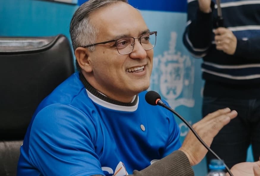 Justiça afasta prefeito de São Bernardo e determina uso de tornozeleira