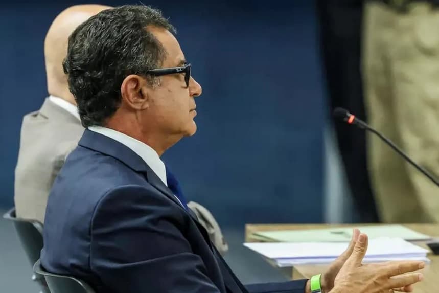 Garnier nega ter colocado tropas à disposição de Bolsonaro para golpe e pede para ser absolvido