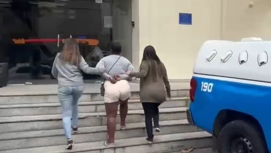 O que se sabe sobre a mulher presa após atear fogo em amante no Rio de Janeiro