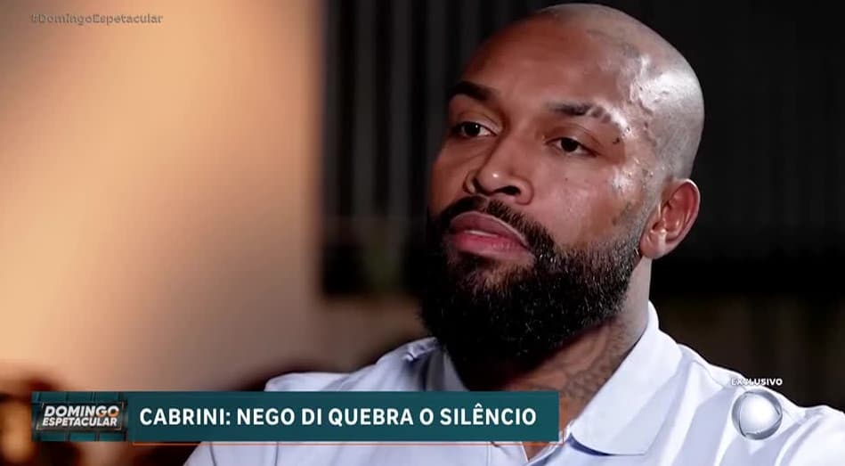 Nego Di fala sobre condenação por estelionato em entrevista com Cabrini