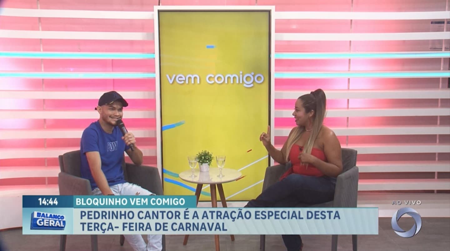 Vem Comigo: Pedrinho Cantor anima último programa de carnaval