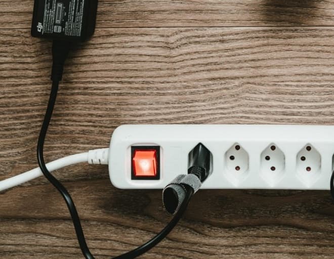 Conta de energia elétrica fica mais cara em junho