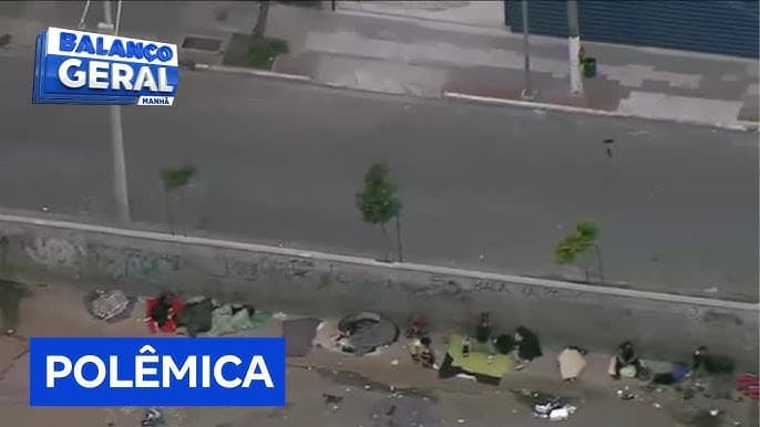 Polêmica: Prefeitura de São Paulo ergue muro para isolar a Cracolândia