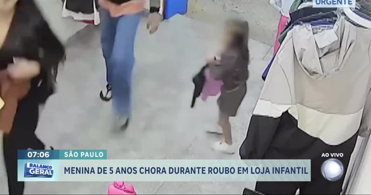 Menina de 5 anos entra em pânico durante assalto a loja de roupas infantis