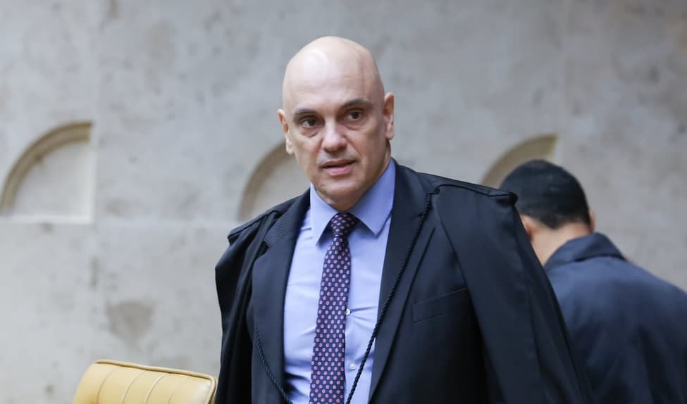 Moraes alivia ação penal contra Ramagem, mas mantém crime de tentativa de golpe