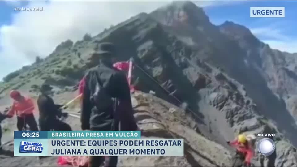 Equipes descem 400 metros, mas não alcançam brasileira presa em vulcão