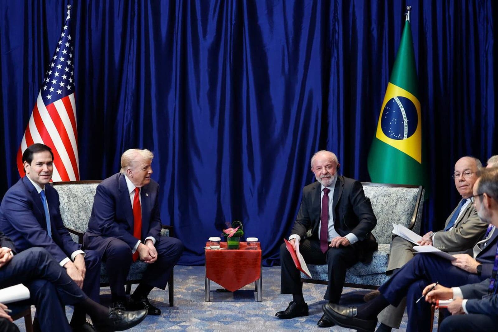 Restrição de vistos dos EUA acende alerta diplomático e vai além da imigração