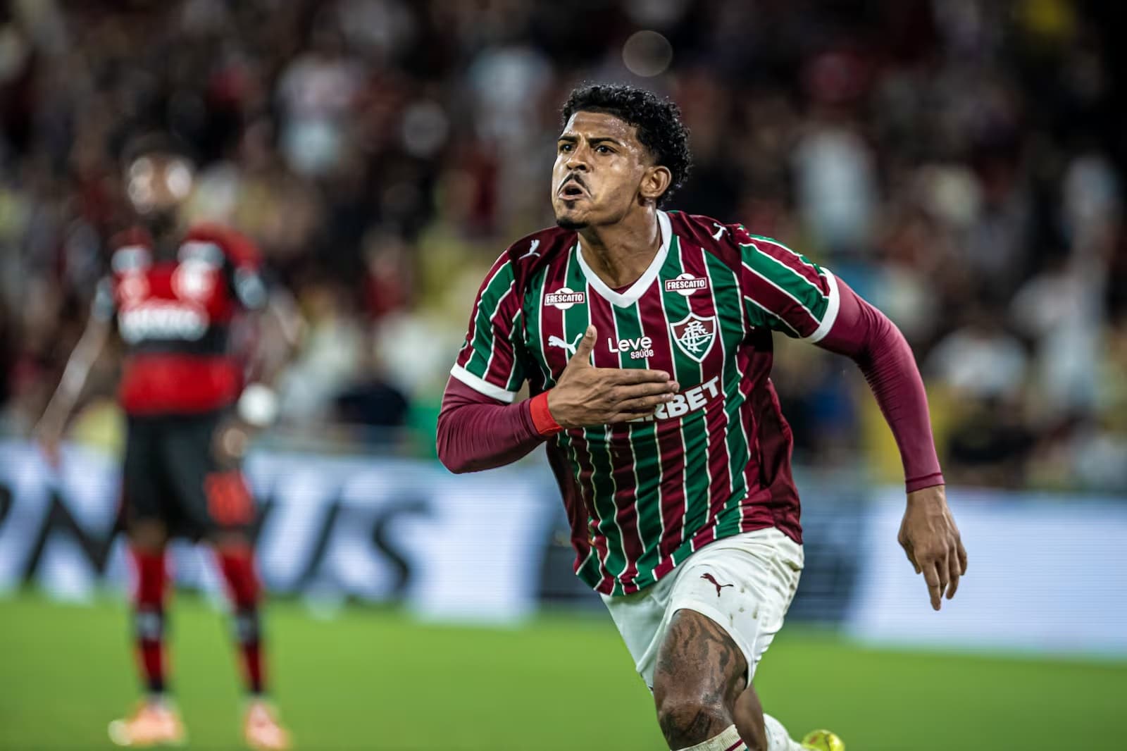 Fluminense ganha o clássico e deixa o Flamengo em situação delicada na Taça Guanabara