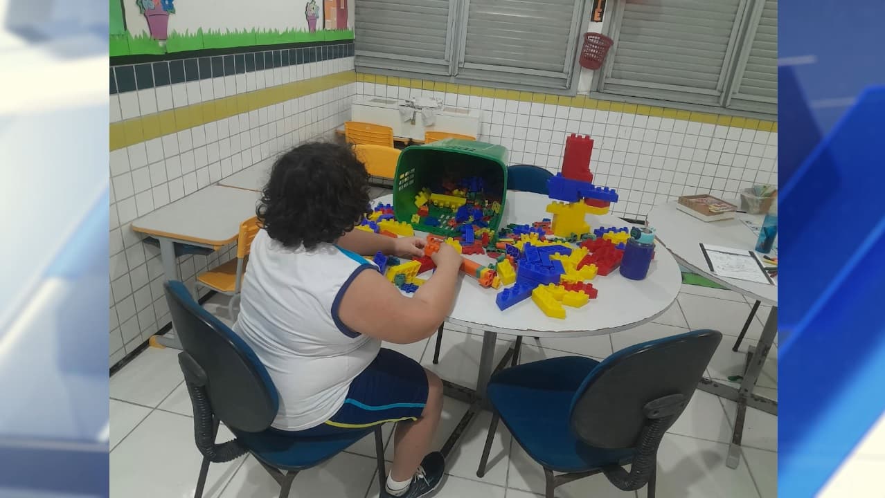 Dia do Orgulho Autista celebra neurodiversidade e promove inclusão de pessoas com TEA