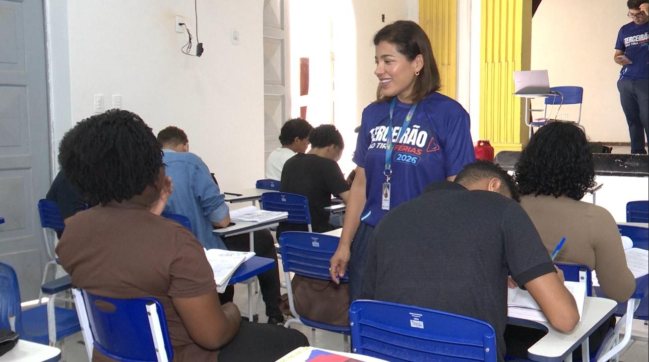 Taxa de abandono escolar cai nos últimos 3 anos do Maranhão