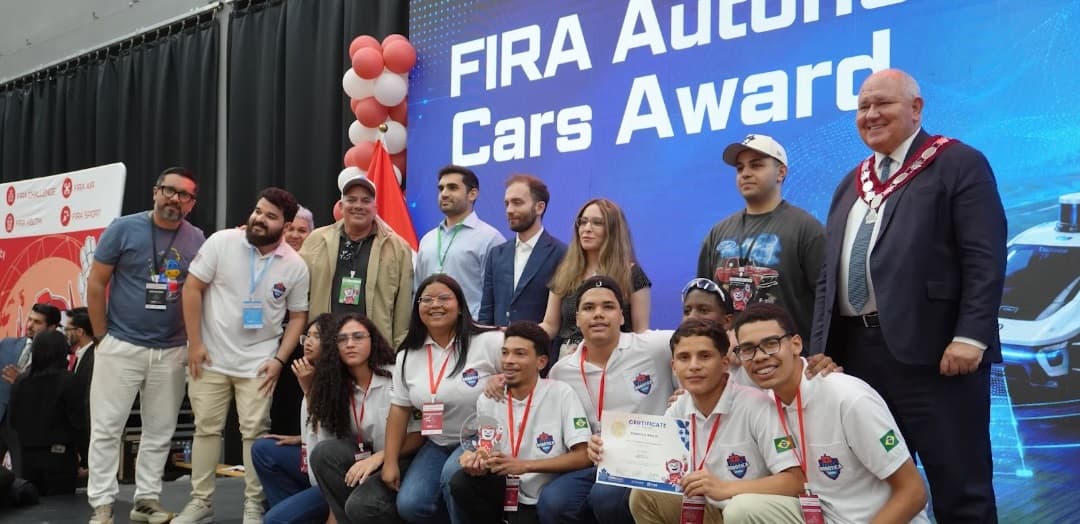 Estudantes do IEMA conquistam sete prêmios em competição internacional de robótica
