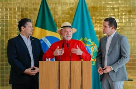 6x1: Acordo de Lula e Alcolumbre prevê apenas CCJ; plenário fica para depois das eleições