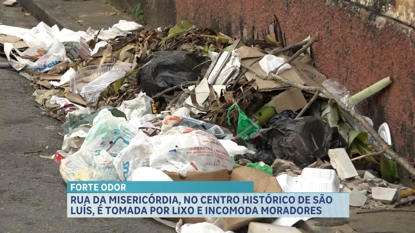 Moradores da Rua da Misericórdia reclamam de lixo na via; Prefeitura se posiciona