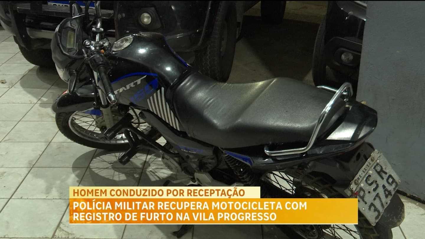 Motocicleta furtada érecuperada pela PM na Vila Progresso