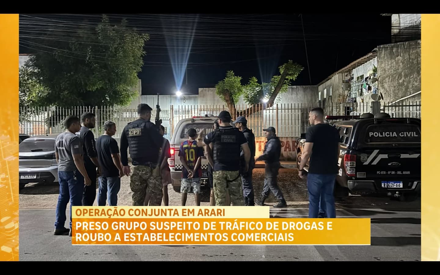 Grupo suspeito de envolvimento com tráfico de drogas e roubos é preso pela polícia