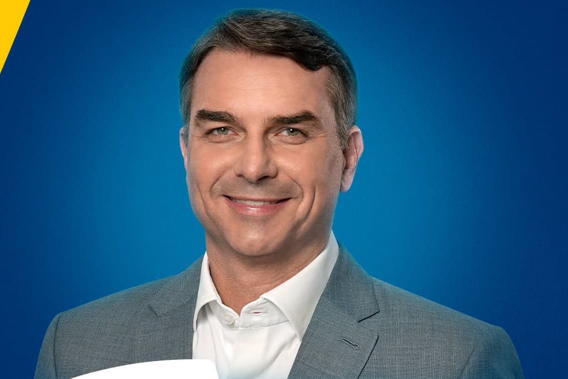 Apuração 2026: Flávio Bolsonaro atinge 48% e Lula 43% com 90% das urnas