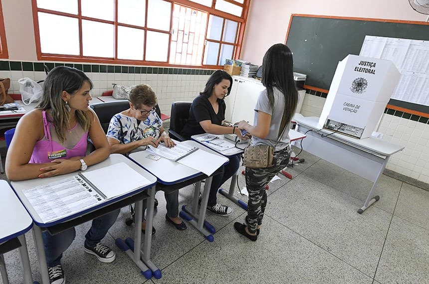 Eleições 2026: eleitor pode votar no 2º turno mesmo sem ter comparecido ao 1º